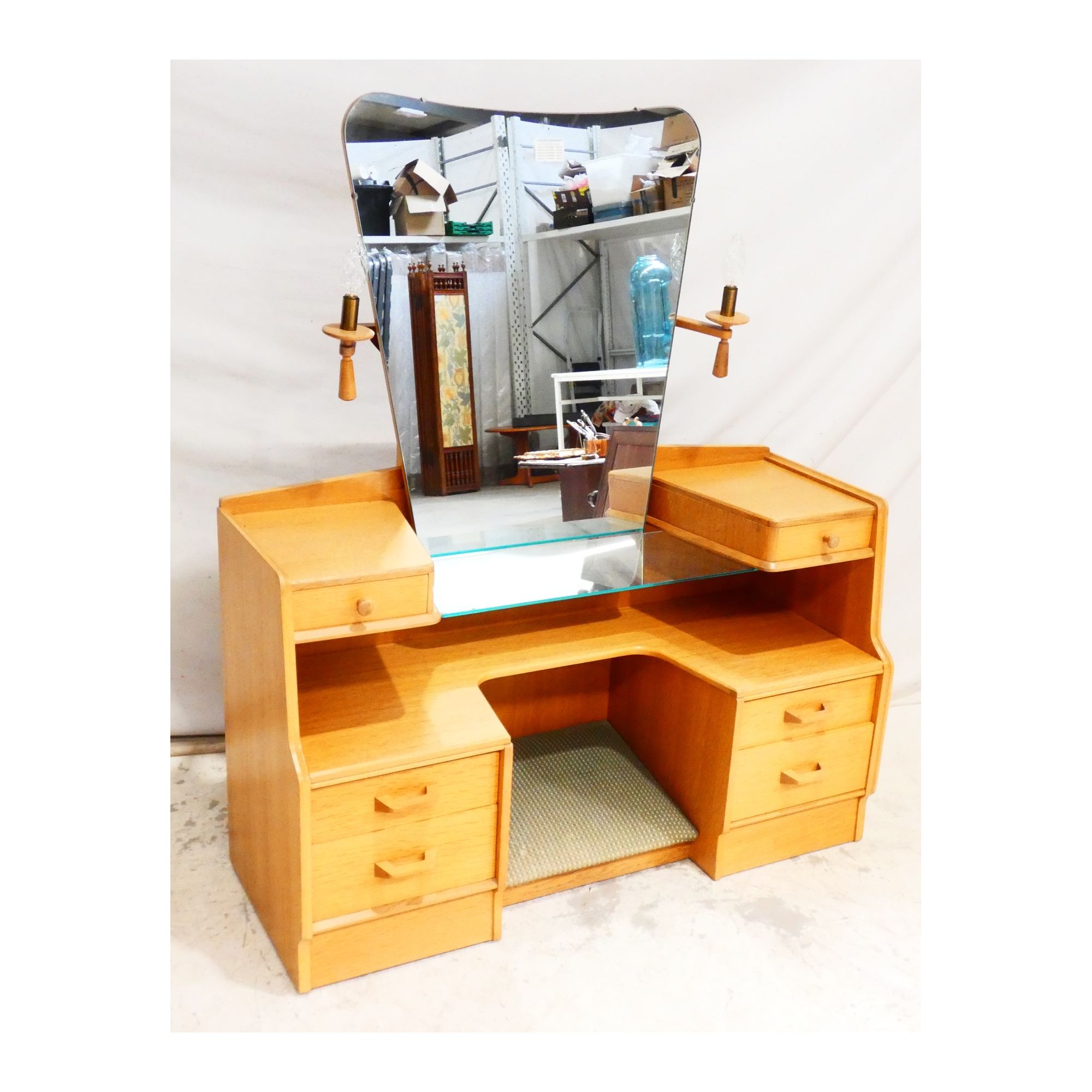 Coiffeuse GPLAN en Placage Coiffeuse GPLAN en Placage