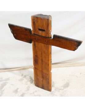 Totem en Bois Polychrome