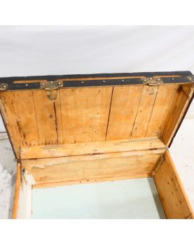 Ancienne Malle Plate Relooké