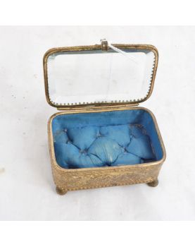 Petit Coffret à Bijoux en Métal Doré