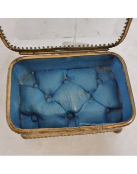 Petit Coffret à Bijoux en Métal Doré