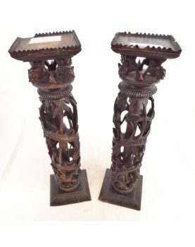 Paire d’Ornements en Bois Ouvragé Asiatique