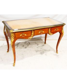 Louis XVI Style Desk with Curved Legs and 3 Drawers and Key