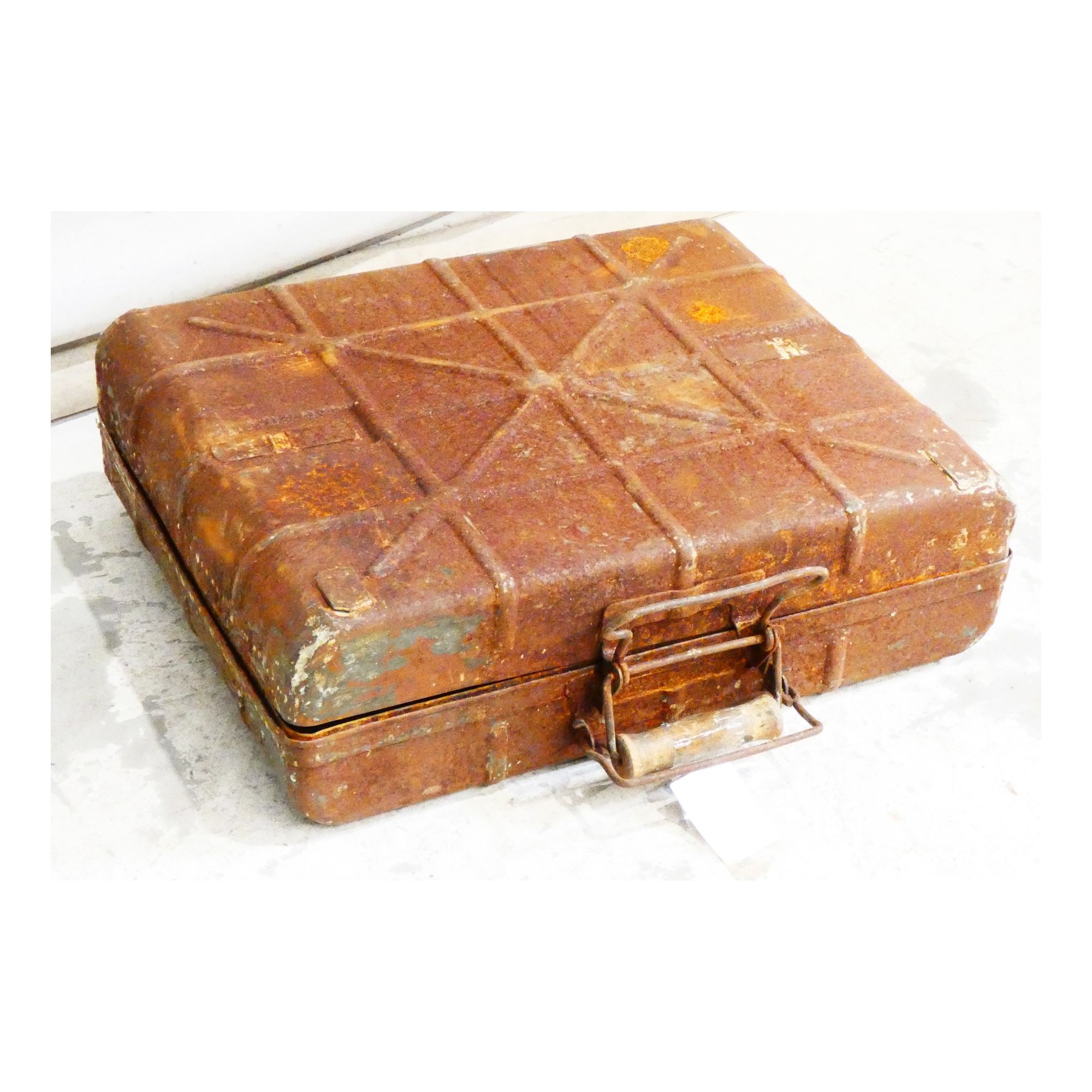 German Metal Grenade Crate German Metal Grenade Crate