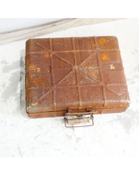 German Metal Grenade Crate
