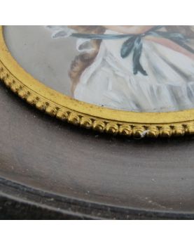 Miniature Encadrée Femme