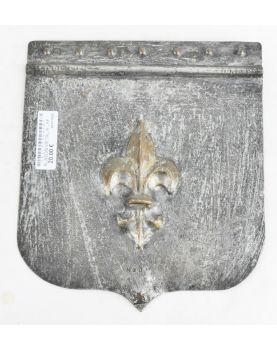 Fleur de Lys Metal Coat of Arms